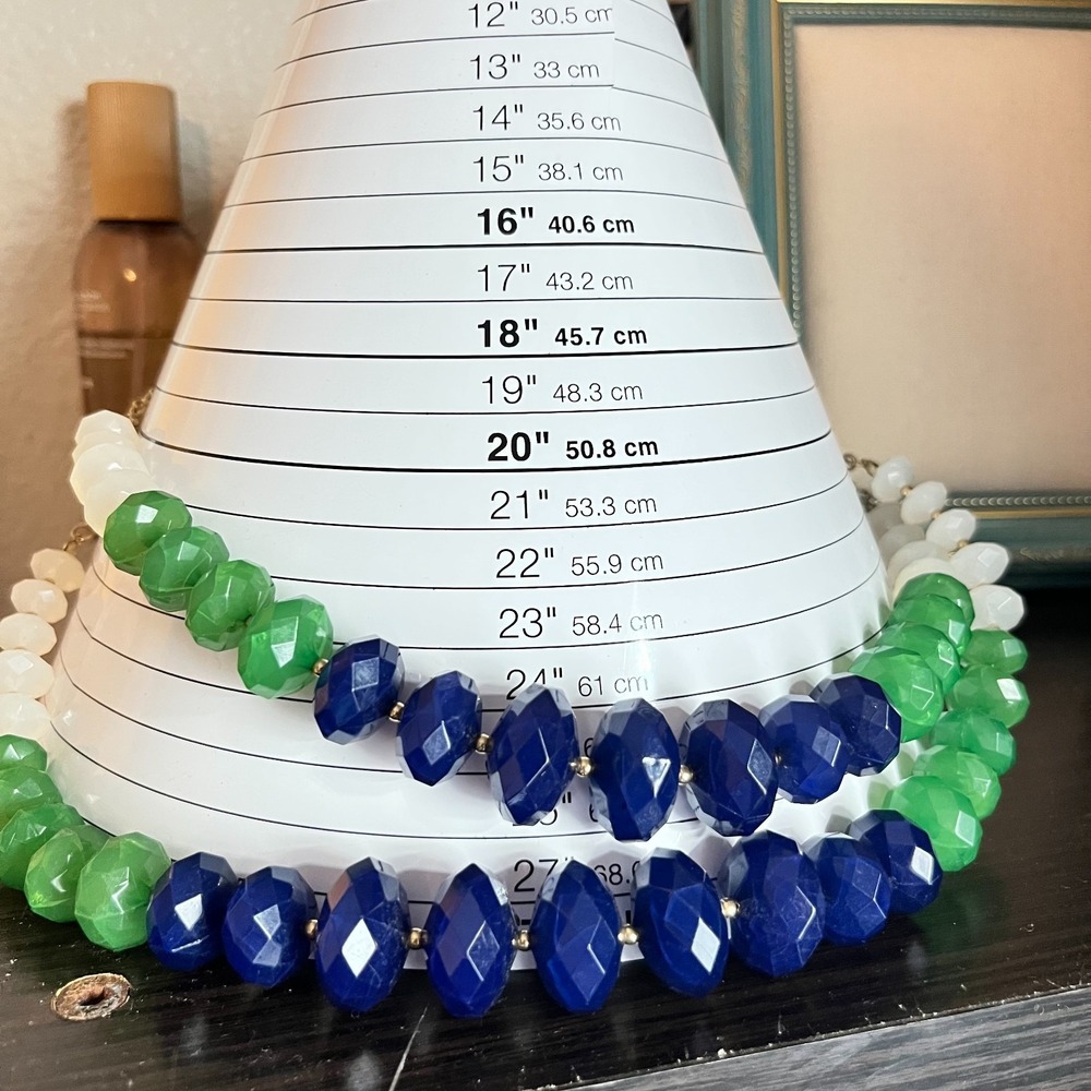 Vintage Retro Multi-Strand Beaded Statement Necklace Green Navy White Gold Tone - Picture 13 of 13